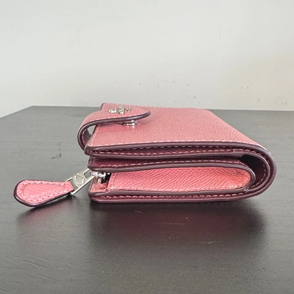 Coach Blush Pink Wallet, NWT - Picture 2 of 8